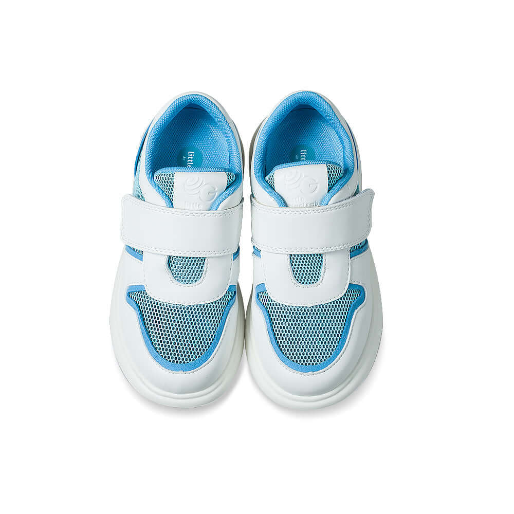 Avery Extra Lightweight Kids Sneakers